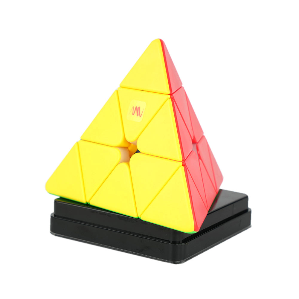 Emvi Pyramid 3 in Display Box