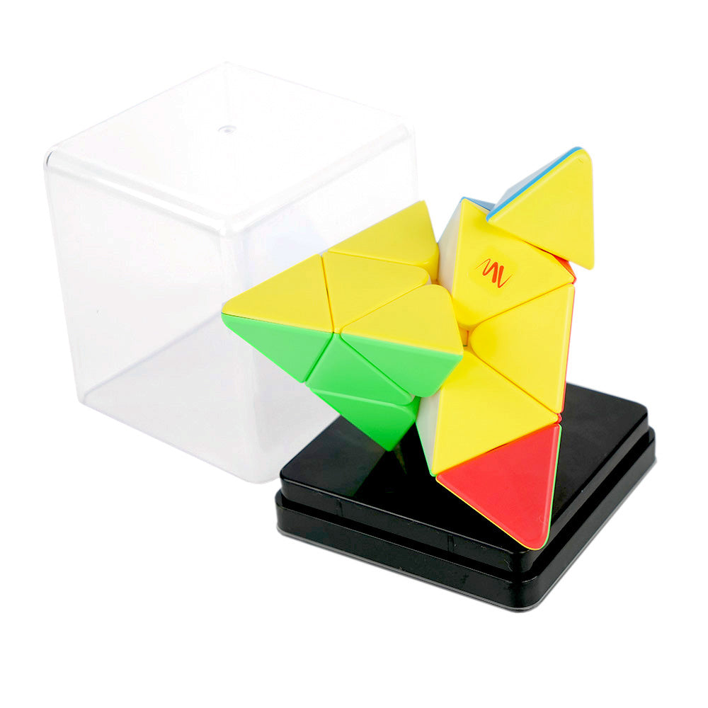 Emvi Pyramid 3 in Display Box