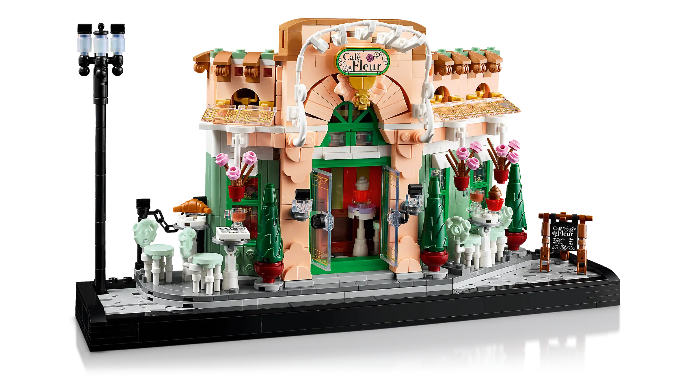 LEGO ICONS French Café