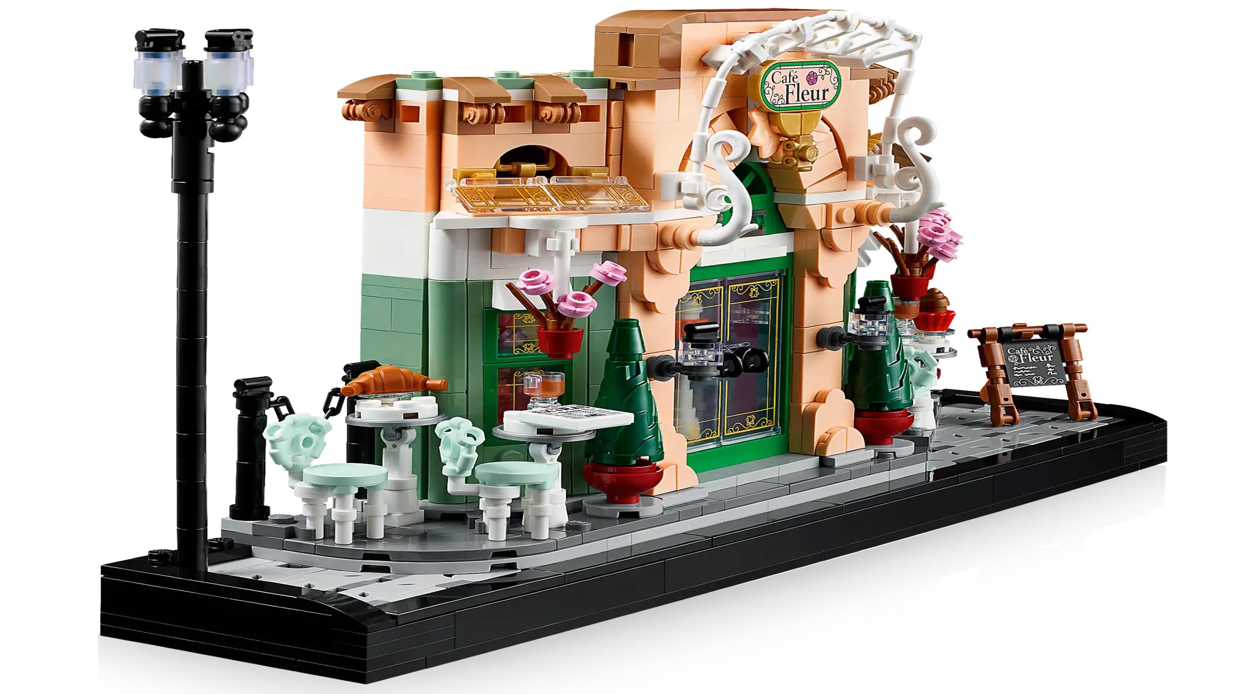 LEGO ICONS French Café
