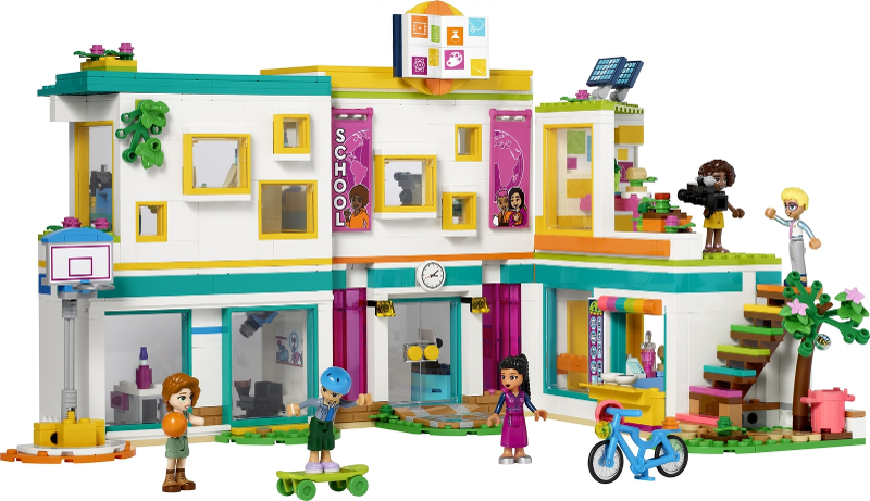 LEGO FRIENDS Heartlake International School