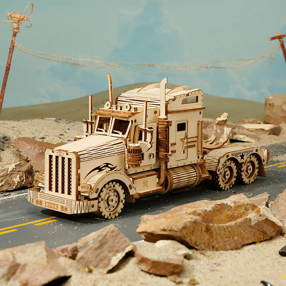 Heavy Truck 1:40 Assemble Model
