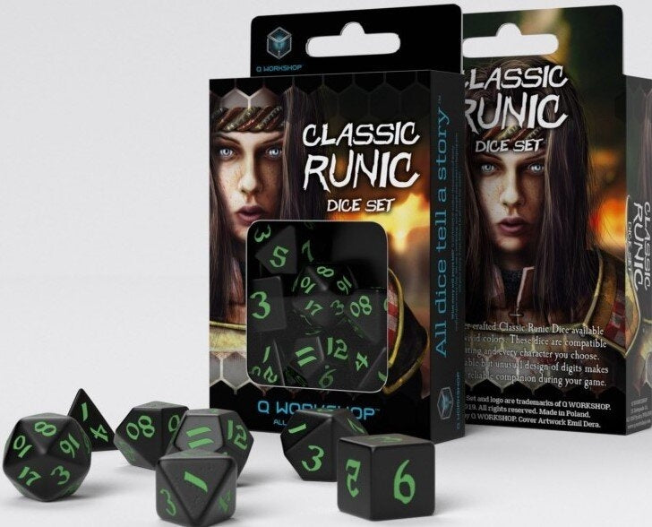 Classic Runic Black & green Dice Set (7) კამათელი